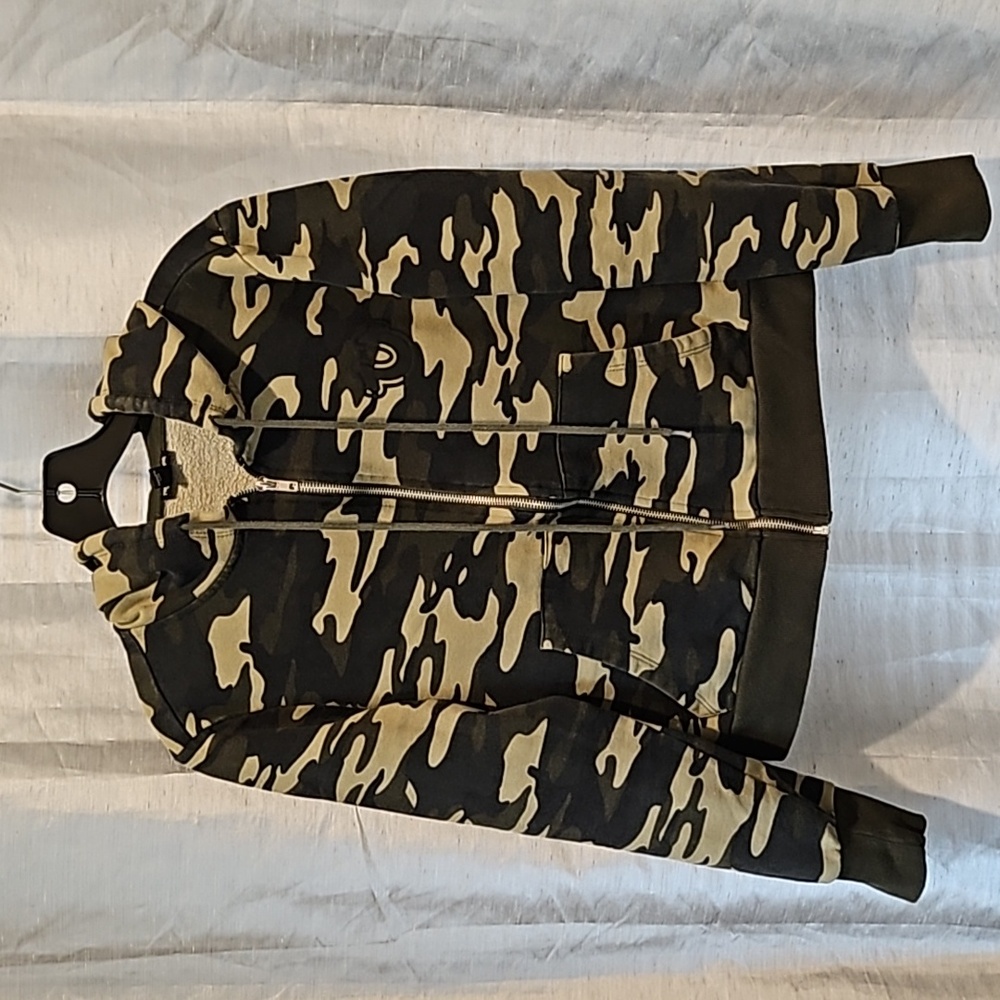 True Religion Camo Sweatjacket